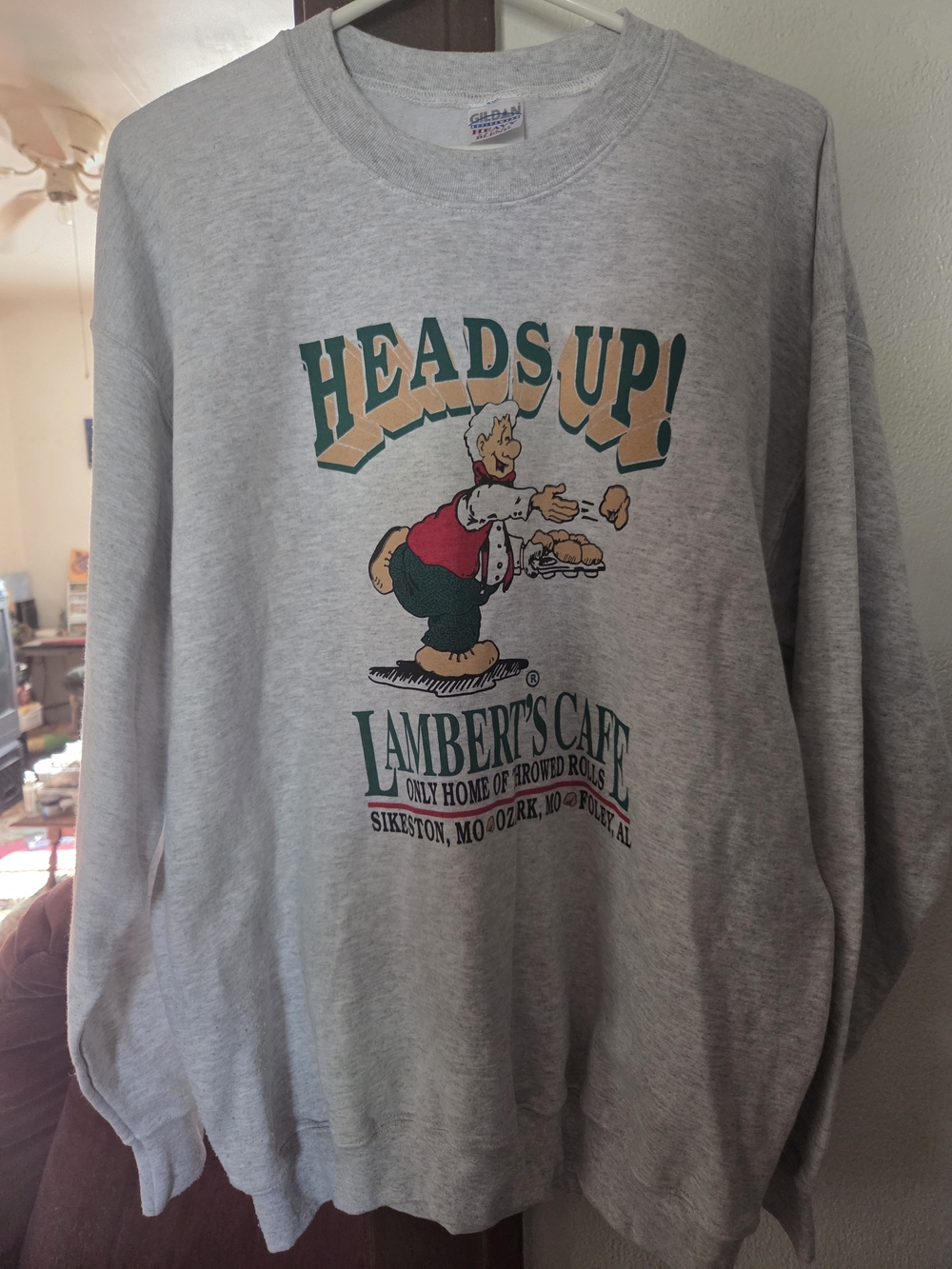 Vintage 90s Lambert's Cafe 'Heads Up' Gray Graphic Sweatshirt